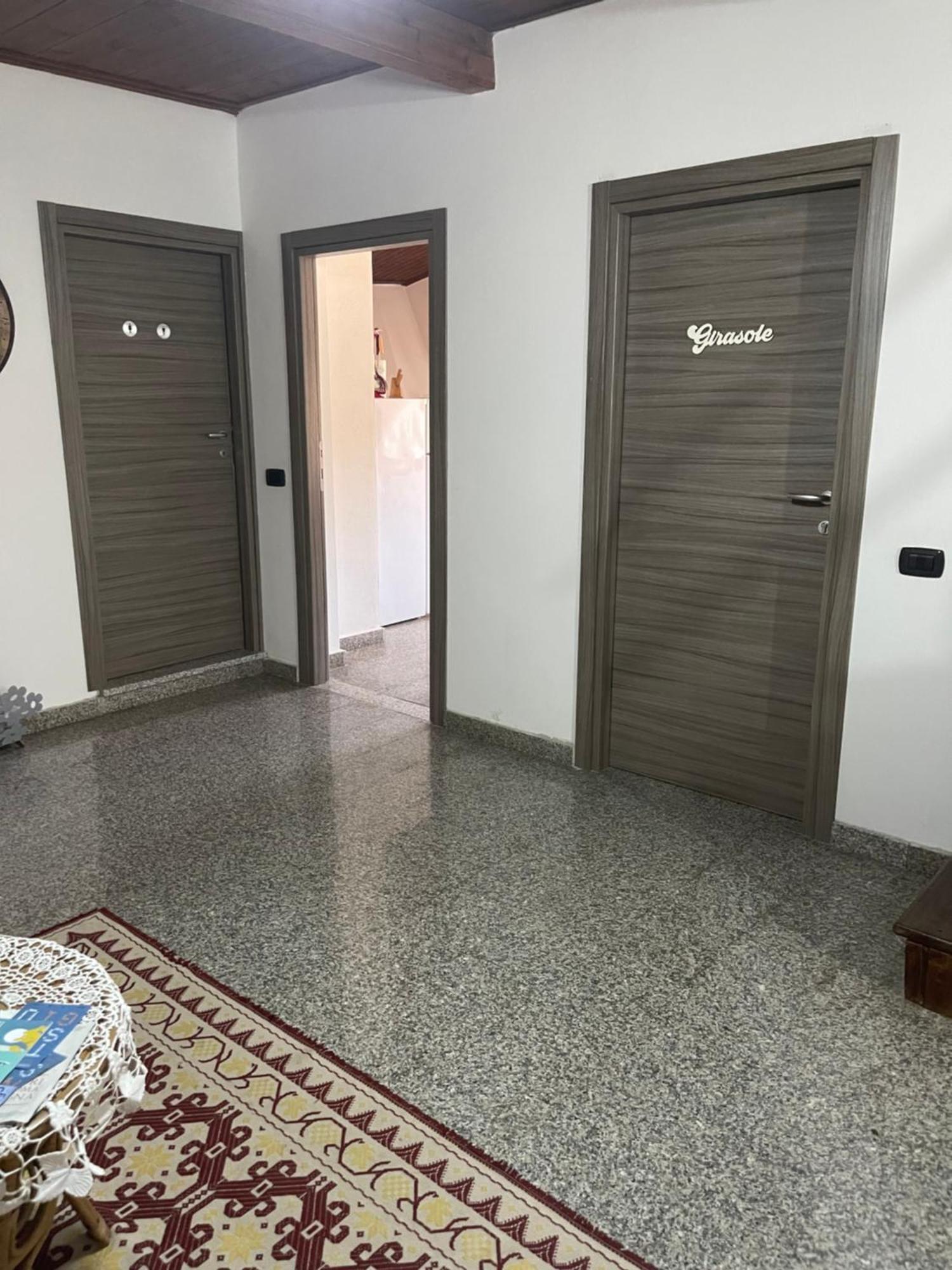 B&B Da Antonella Samugheo Bagian luar foto